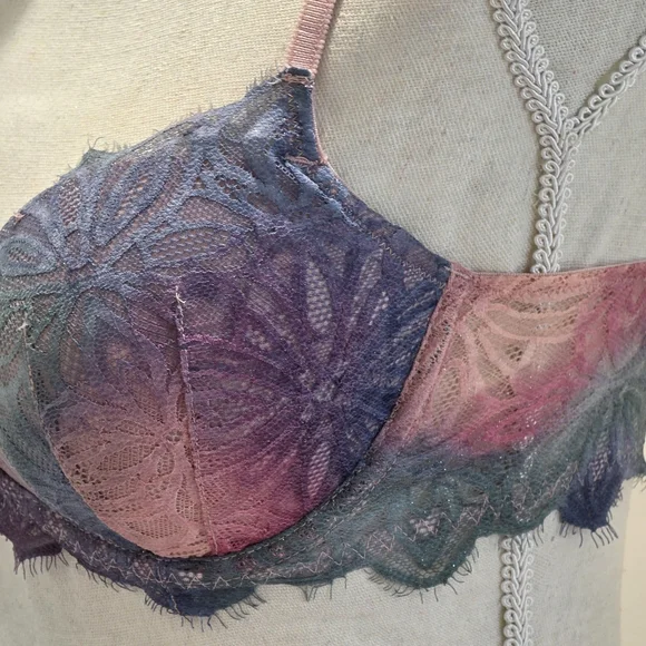 Victoria's Secret PINK 32D Date Racerback Bra - Picture 5 of 11